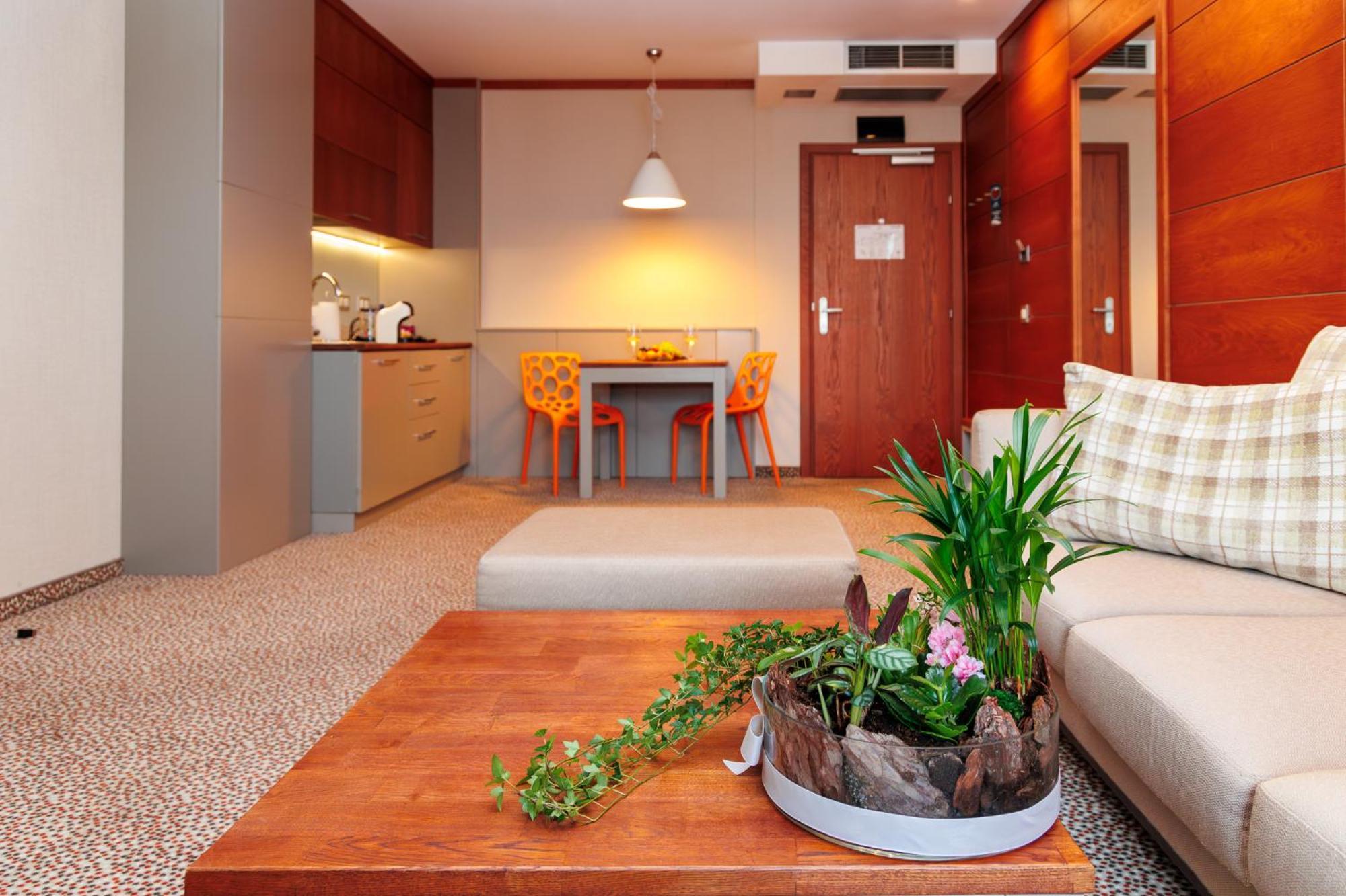 Ruskovets Thermal & Aparthotel 4*